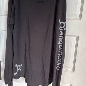 Orangetheory fitness black long sleeve top, athleisure wear! Has thumb holes
